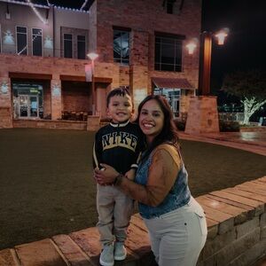 Meet your Posher, Leslie